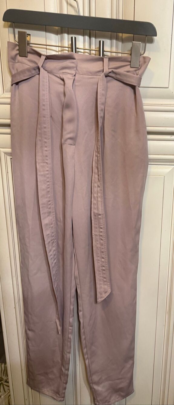 Boohoo Women's High-Rise Pleated Front Paperbag Waist Trouser Pants Mauve Size 6